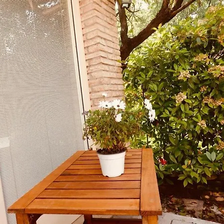 Akihouse - And On Garda Lake