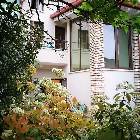 Akihouse - And On Garda Lake * Lonato